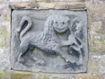 Anglo-Saxon carving - a lion(?) © Simon Cope/Flickr
